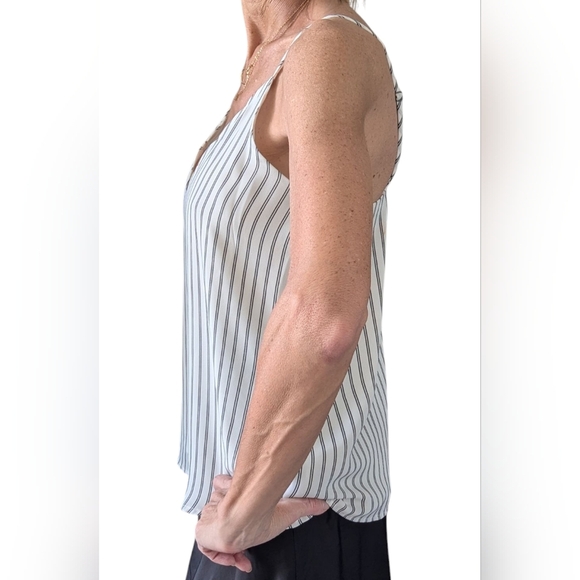 Socialite Whimsical Pinstriped Scalloped Minimalist Cami Preppy Tank Size XS - Picture 2 of 6